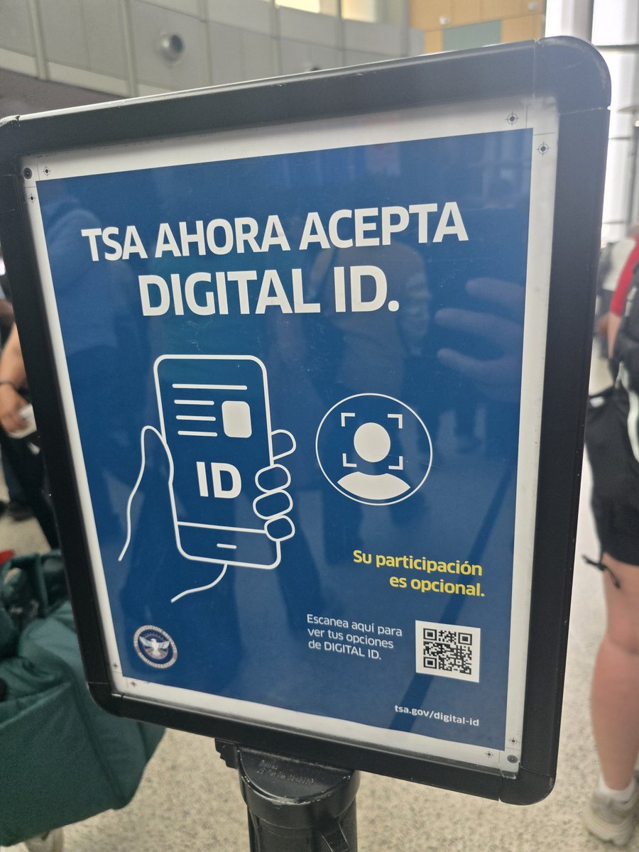 Aaron Day tweet media