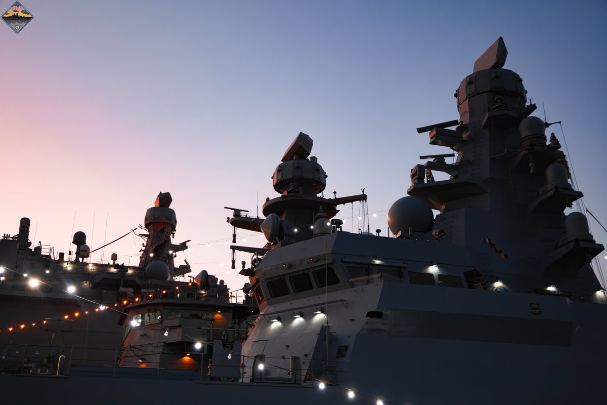 BATTLESHIP LOVER ⚓ tweet media