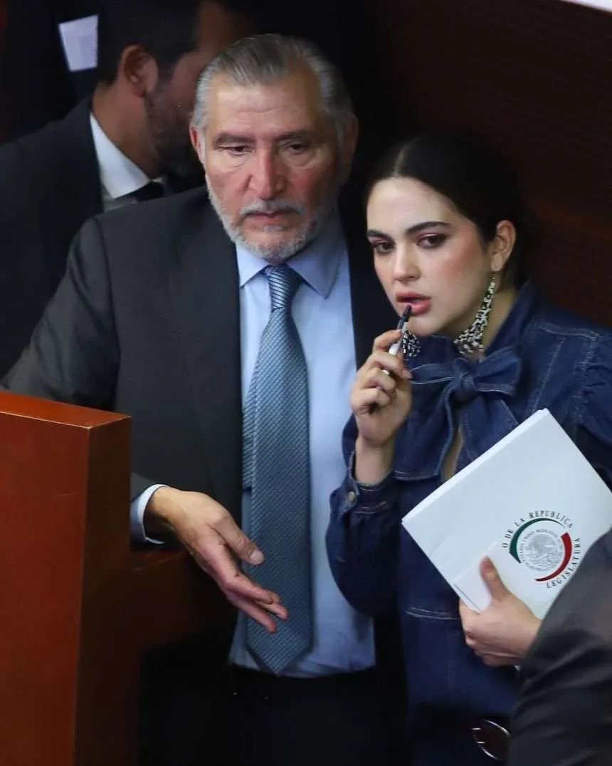 Si ella entra a la gubernatura, él entra con la Barredora. Ya se les advirtió. Ustedes deciden.