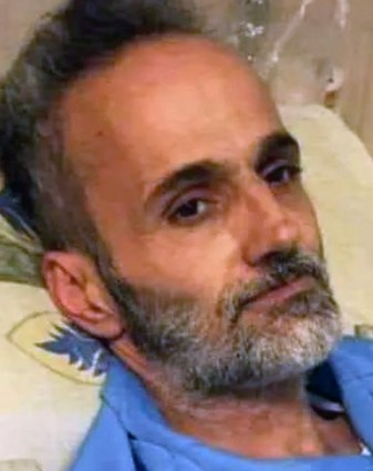 #علی_سویدی محروم از درمان در زندان شیبان اهواز
چهارشنبه ۱۱ مهر ۱۳۹۷  بازداشت  شده است
=
#گروگانها را آزاد کنید..رو به #آزادی...پشت به #استبداد
زندگی انسانی حق ماست.ایرانم حقِت را فریاد بزن V:)
نه به #استبداد حاکم..نه به قدرتهای خارجی که چشم طمع به ایران دارند