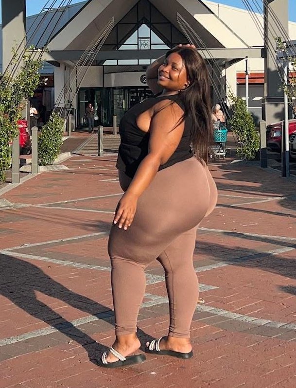 m a s h é s h a 💨 tweet media