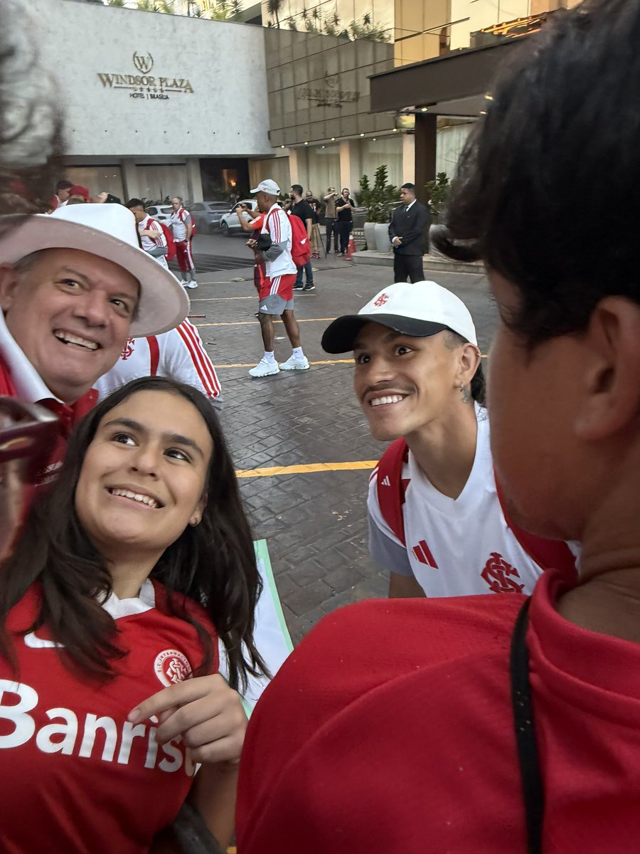 Lucas Collar tweet media