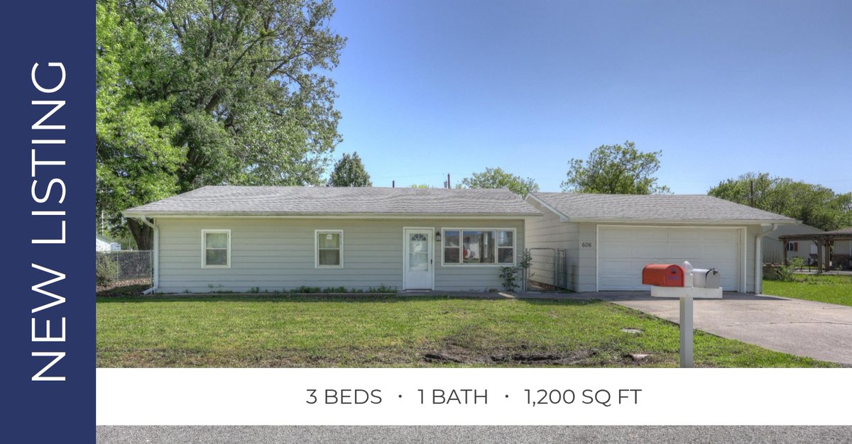 ForrestRealtor's tweet photo. New Listing  🏠! 
606 Maiden Lane in Jasper just hit the market and will not last long! 
Reach out to us here  💬 or give us a call at (417) 597-3530 📱for more information! 
#listwithlegacy #moREALTORS #joplinREALTOR

FORREST. 4... https://t.co/3h8hEvBbEl https://t.co/SnzVLCdl8y