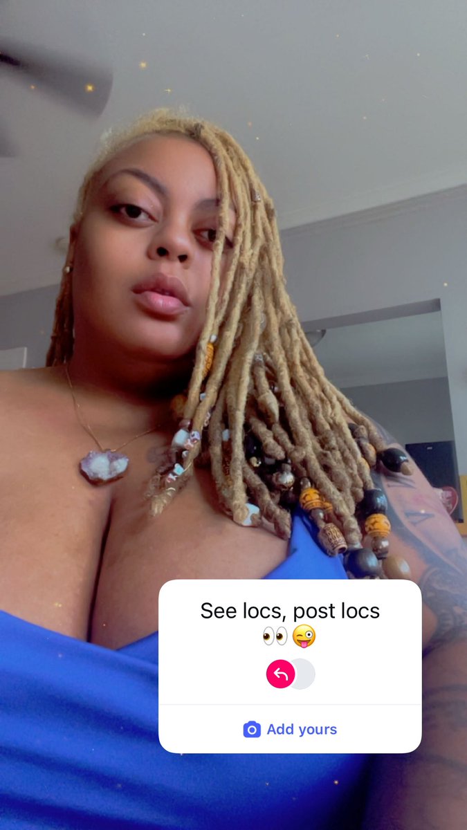 Biigbabii448's tweet image. #Locs #Pinky #Blonde #Findom