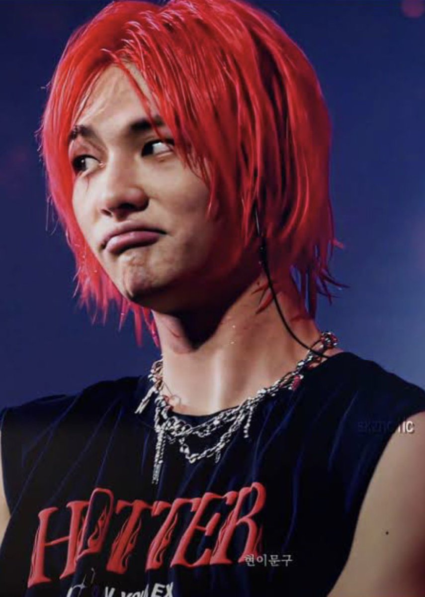 MorganaMoonston's tweet image. Haven’t done one of these in a minute 🤭 good excuse to show my refreshed ‘do’. ♥️ 

#SSD #StaySelcaDay #STAY #스트레이키즈 #Hyunjin @Stray_Kids