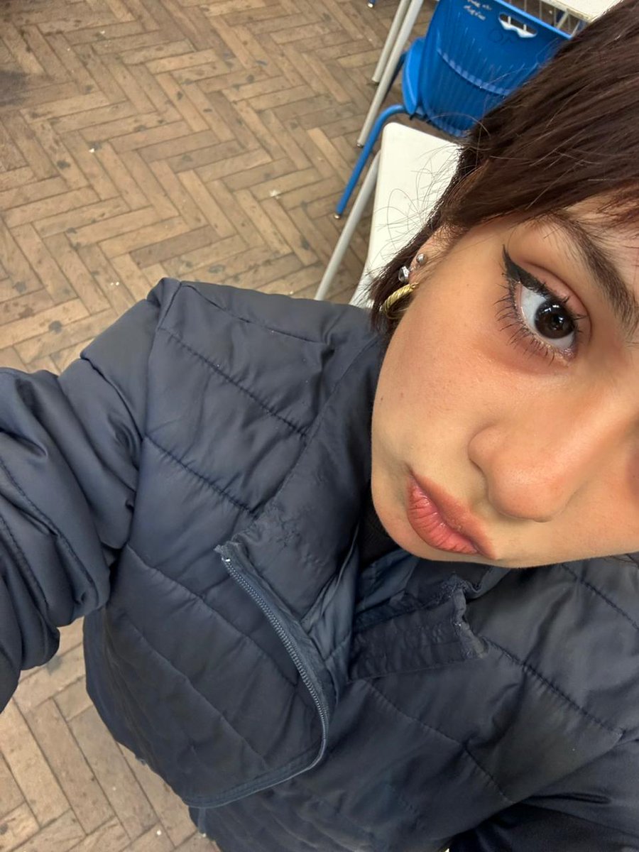 sdstere0's tweet image. la foto más parecida q tenemos ouyeah

#ssd #stayselcaday #BangChan #방찬