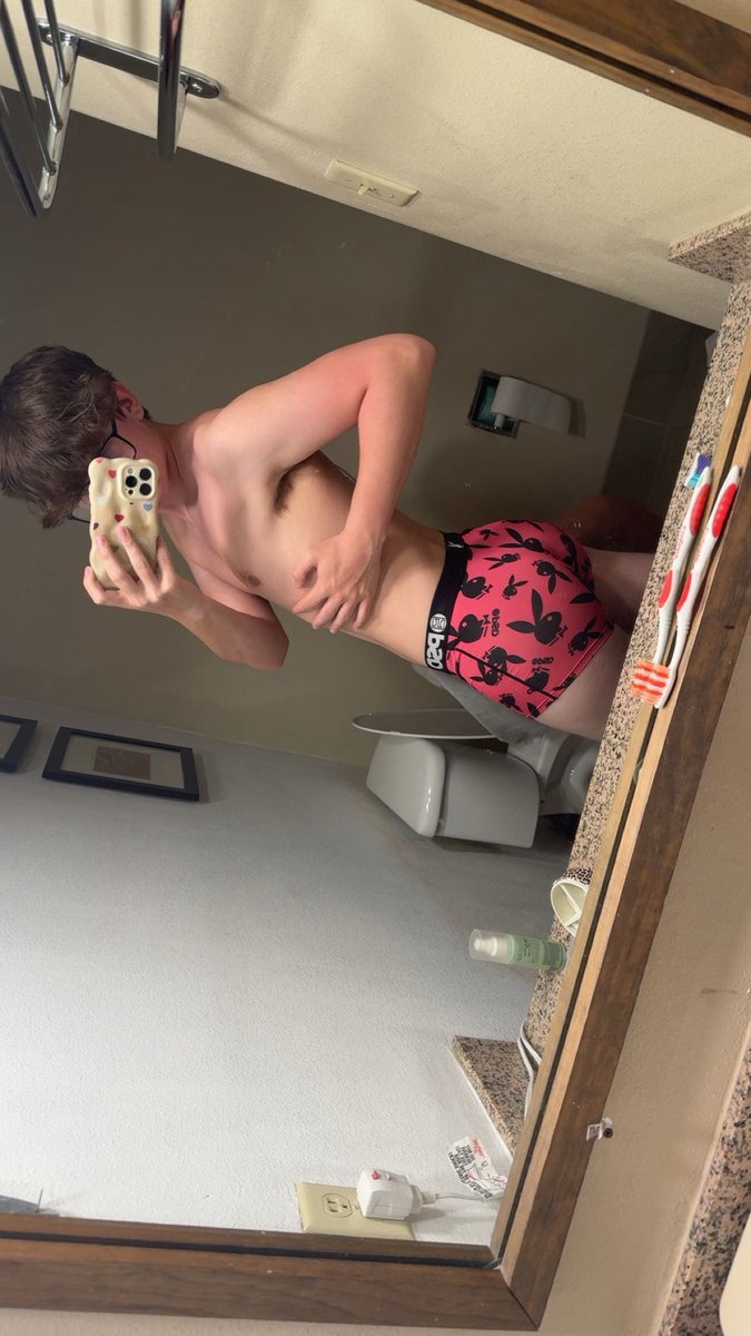 Princessboy356 (5k) tweet media