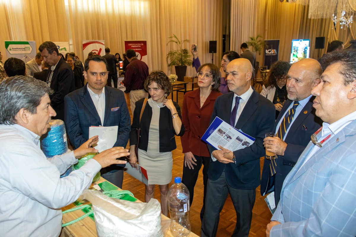 ICAMCBBA's tweet photo. ICAM, SWISSCONTACT Y LA UNIÓN EUROPEA PRESENTAN EL PROYECTO “EMPLEA + VERDE” Y PROMUEVEN LOS NEGOCIOS SOSTENIBLES

+INFO: https://t.co/j6XiHBFmep

#ICAM #IcamInforma #hechoenbolivia https://t.co/TXHQMGxUa3