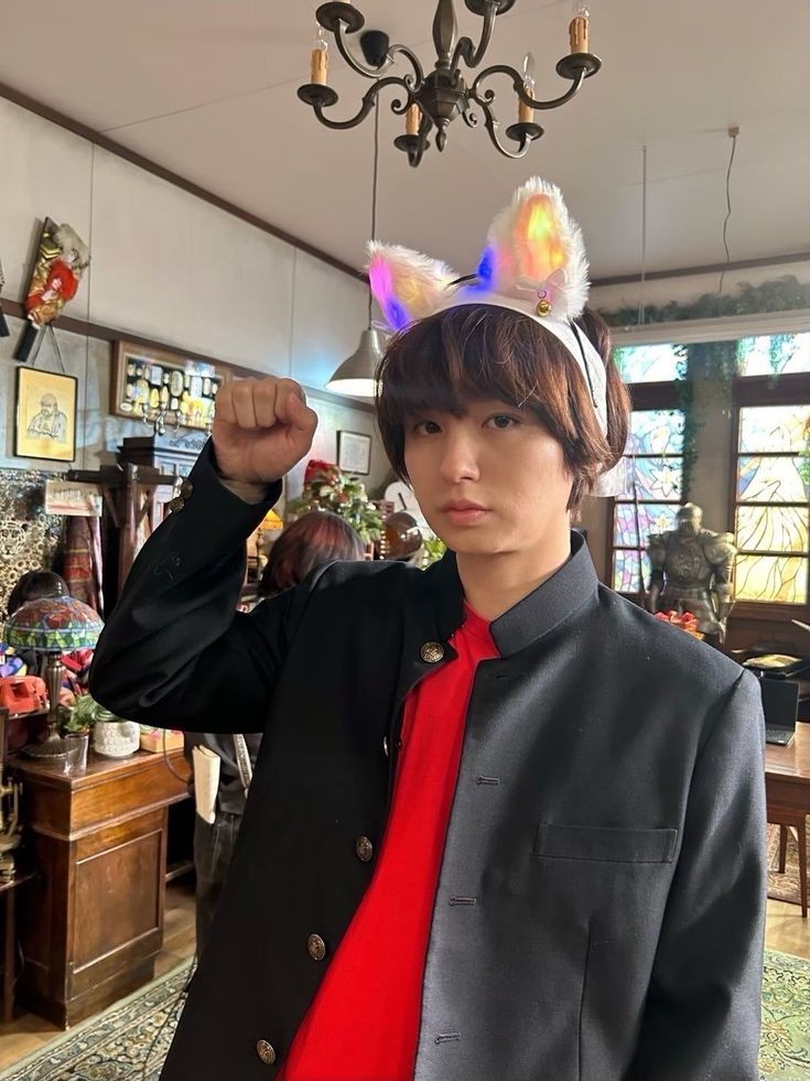 INOO (1990) tweet media