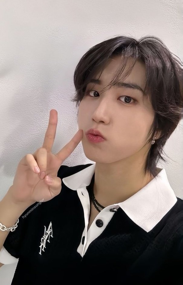 Silly_yongBooky's tweet image. Do you want a kiss?
#ssd #stayselcaday #straykids #스트레이키즈 #han #한