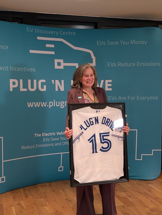 Plug'n Drive tweet media