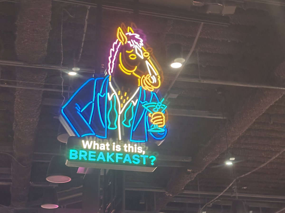 PointlessHub tweet media