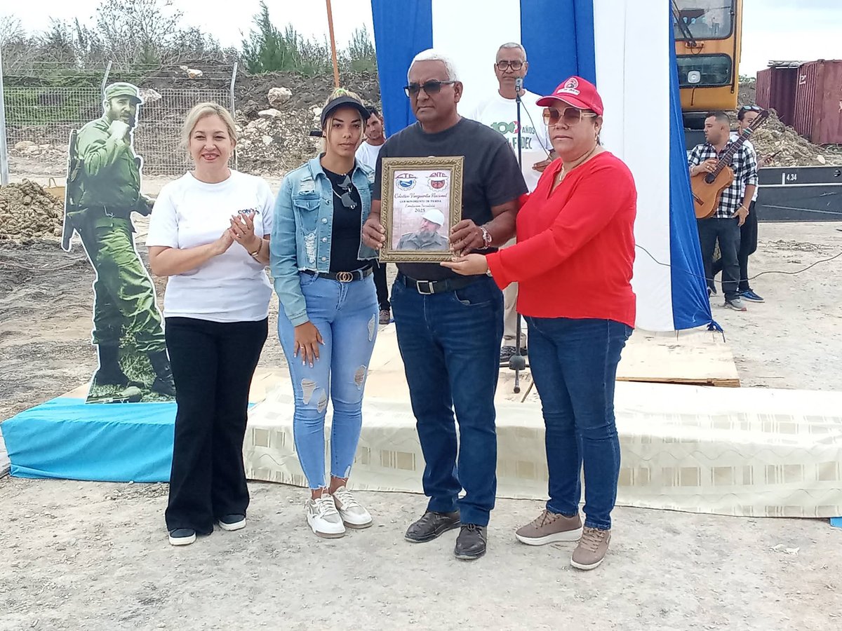 Hombres que construyen, hombres que enorgullecen. Felicidades