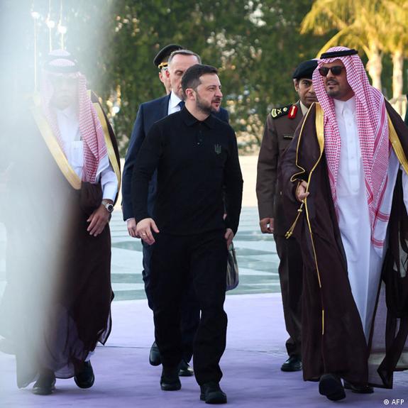 Валентин tweet media