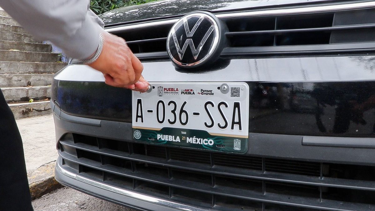 mx_observa's tweet image. #Puebla 🚍📄 La @MTGobPue cierra etapa de legalización del transporte e inicia proceso para nuevas concesiones; el trámite será personal y sin intermediarios.