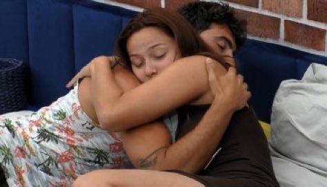 Eva: ''o tiago tem-me mostrado apoio, tem-me levantado, é um bom homem que tenho aqui, fico feliz que tenha alguem como o tiago aqui dentro''
 #sstvi