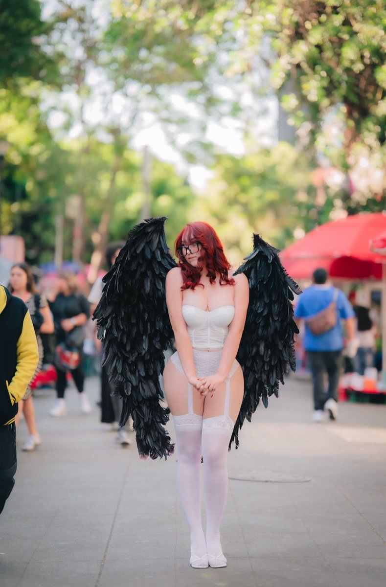 Karina09 tweet media