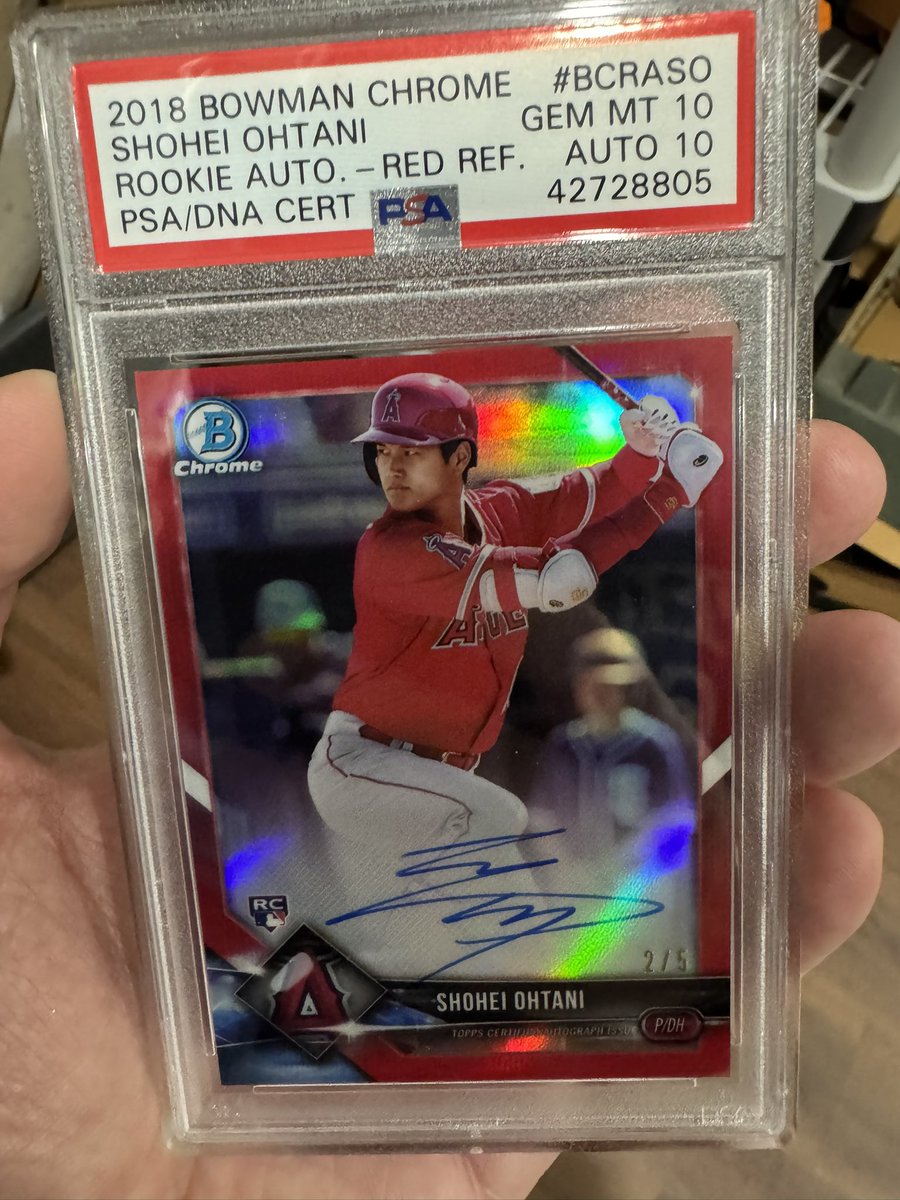 phil_hellmuth's tweet image. Announcing a new set of @WWE Ghosts in this video!!

W the CEO/Founder of #GhostWrite @joshluber

Folks - what will these “Ghosts” be worth in 5 years?

Anyone out there know what this Ohtani card is worth?

#POSITIVITY