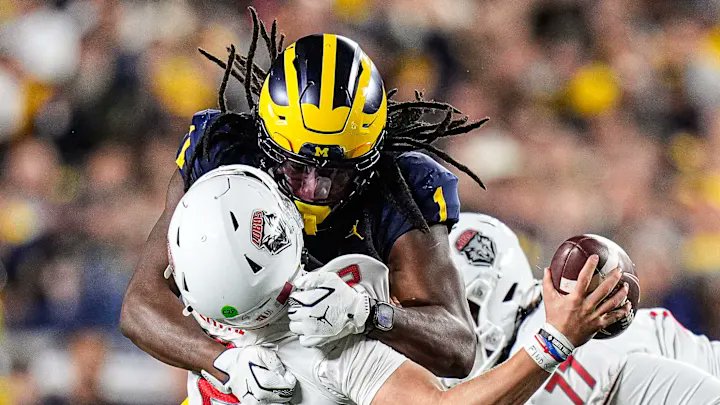 VoiceOfTheStar's tweet image. 🚨 BREAKING: 

The #Cowboys select Jaishawn Barham (LB, Michigan) with the 92nd-overall pick in the 2026 #NFLDraft.
