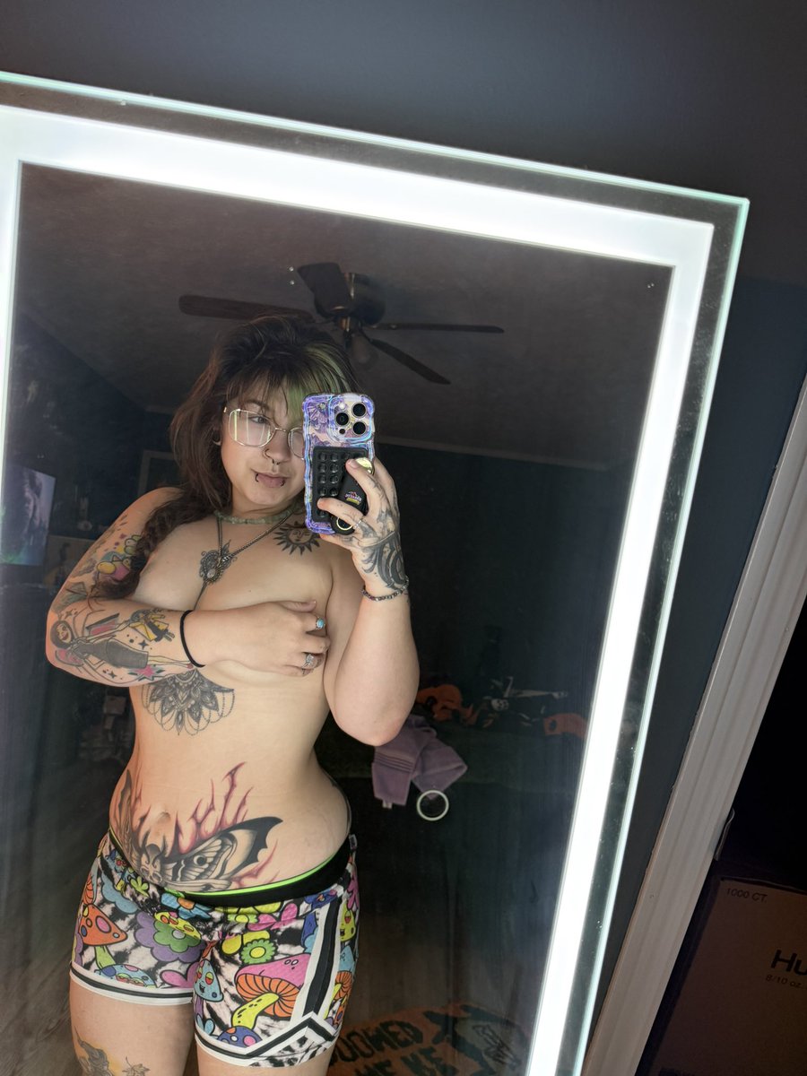 💚Lyssa🧡 tweet media