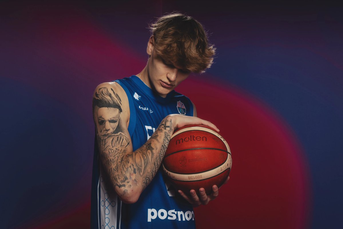 Bolliver J. Shagnasty tweet media