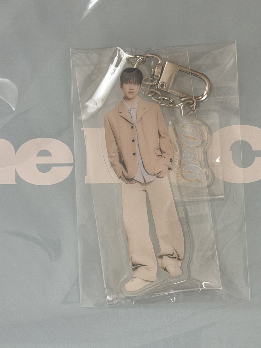 DAY6 デイシックス THE DECADE グッズ 交換

【譲】アクリルキーホルダー ドウン
【求】 同種ウォンピル

本日会場手渡しor明日会場手渡し
お気軽にお声掛けください🍀