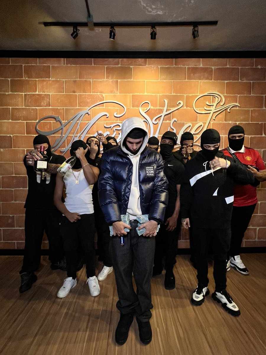 TrapGr0und tweet media