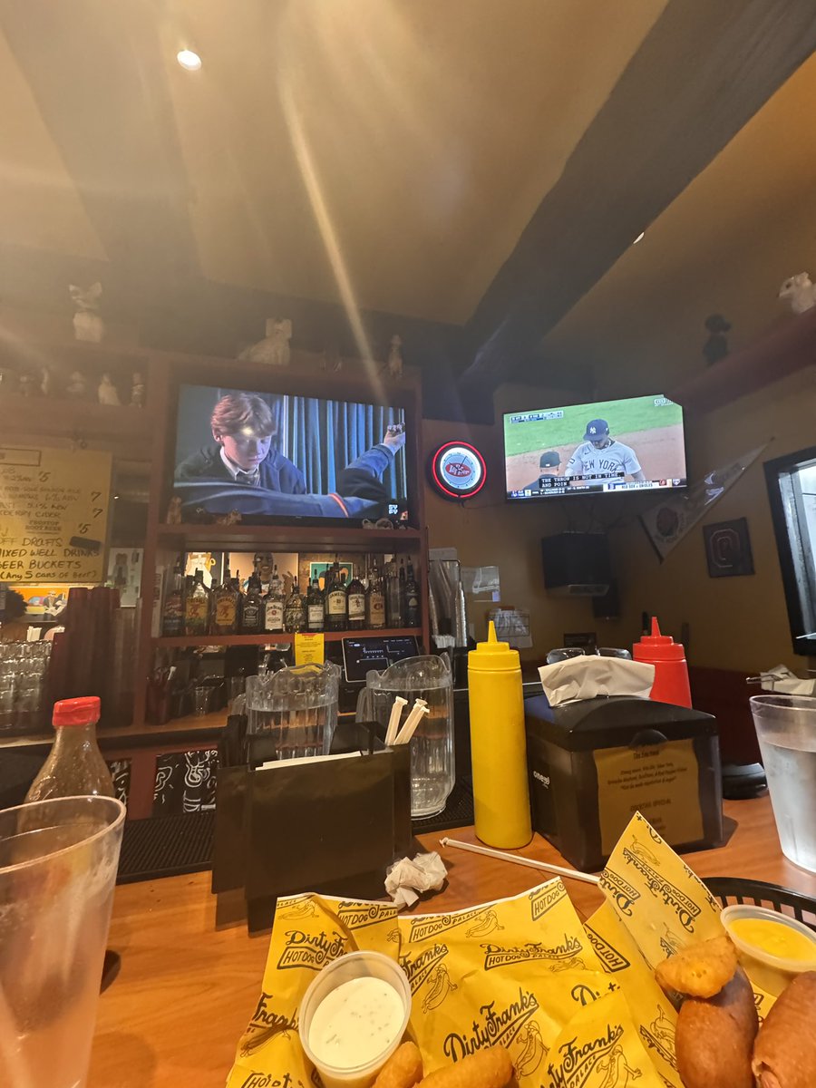 Larry “Lights Out” Johnson, CFA tweet media