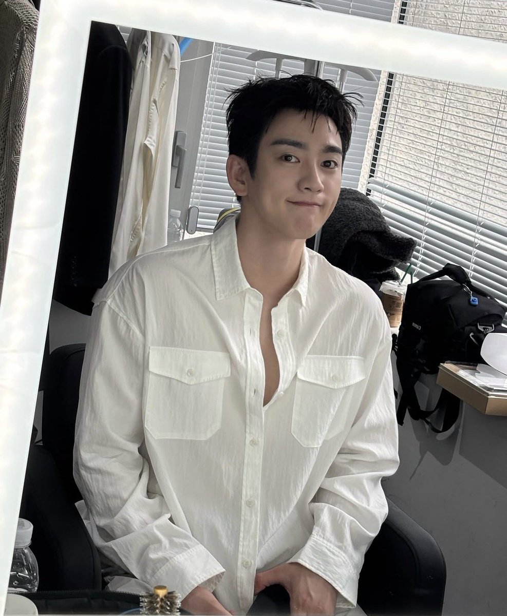 해바라기 tweet media