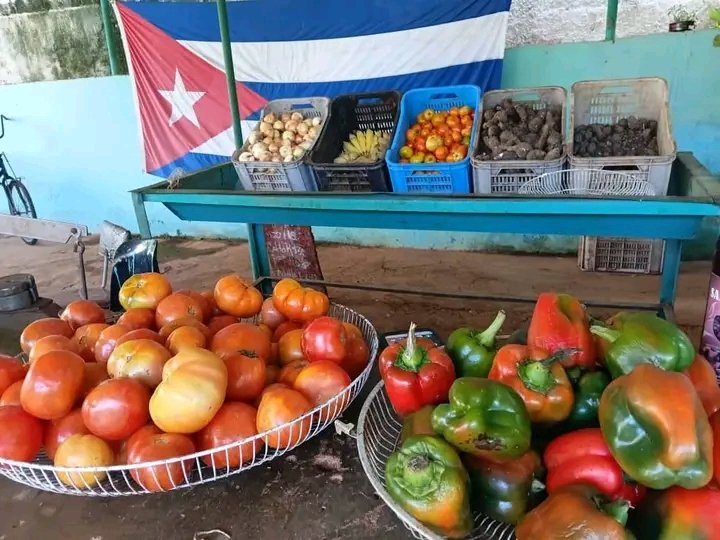 Se visita nuestro mercado la terminal con variadas ofertas para los jagueyenses #MatancerosEnVictoria