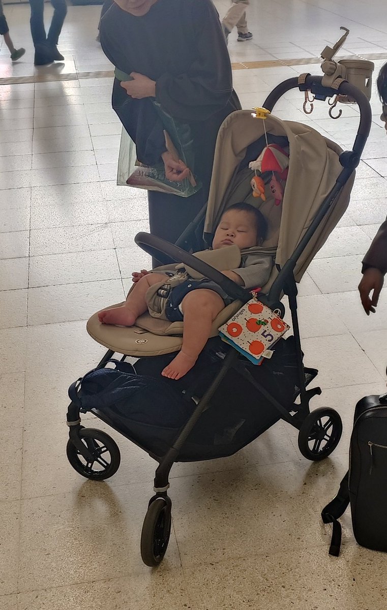 うっしー tweet media