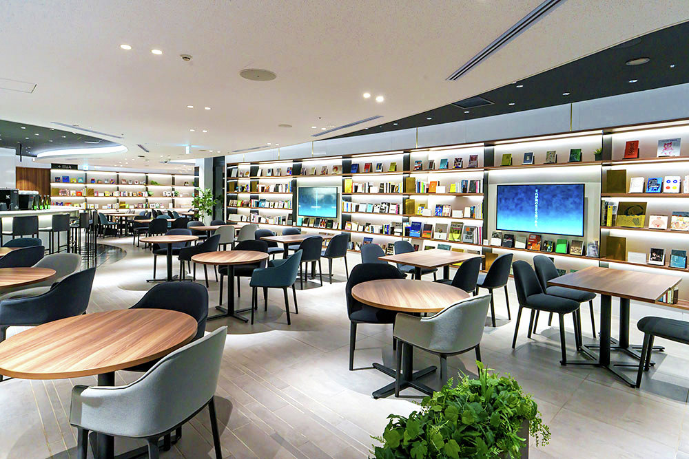 【ヤマハ銀座店 2Fカフェラウンジ リニューアルOPEN🎉】
カフェが新しく生まれ変わりました✨

❇️著名アーティストの演奏を自動演奏で再現するDisklavier Pianist Stage🎹
❇️音楽・作曲家をイメージしたオリジナルメニュー🍽️
❇️約800冊の音楽にちなんだ書籍📚
retailing.jp.yamaha.com/shop/ginza/exp…