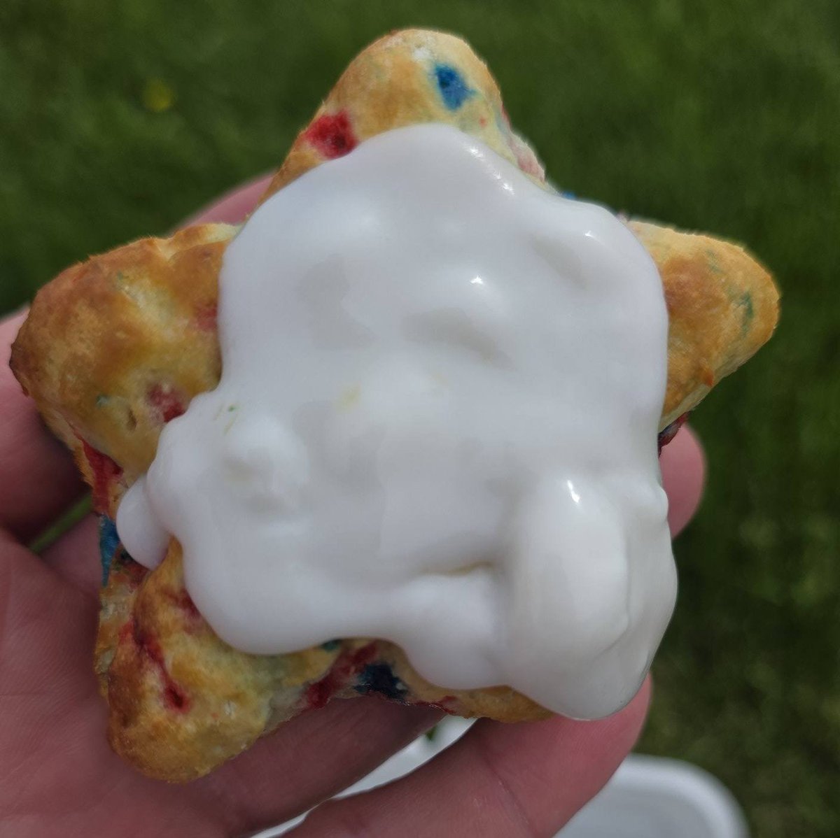 Snackolator tweet media