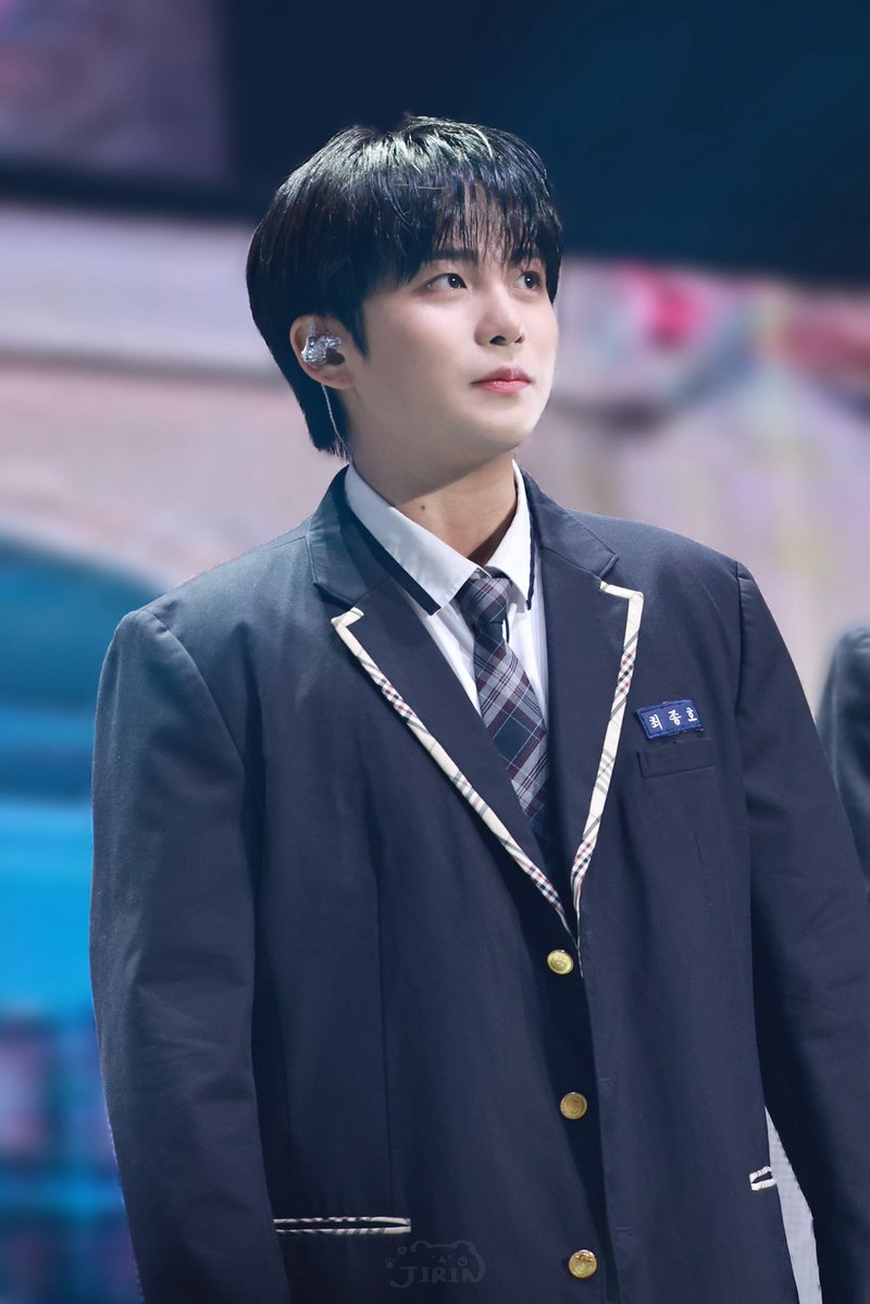 𝙅𝙄𝙍𝙄𝙉 tweet media