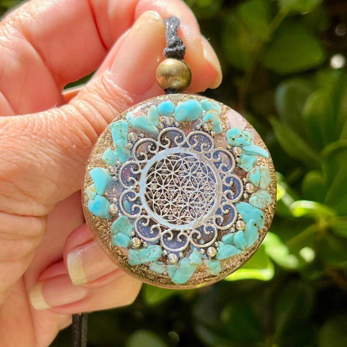 Arteorgones's tweet image. Orgone Necklace, Protection, Symbol Flower of Life, Sacred Geometry, Stone Turquoise, Gems Rose Quartz- SBB Coil, Reiki, Yoga, Healing Crystals, Orgonite #pendant  Handmade, Arte Orgones a.co/d/00LLAn1r #Amazon a través de @Amazon