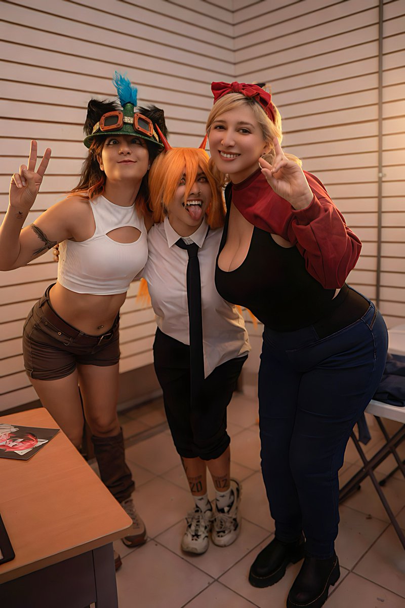 JocyCosplay tweet media