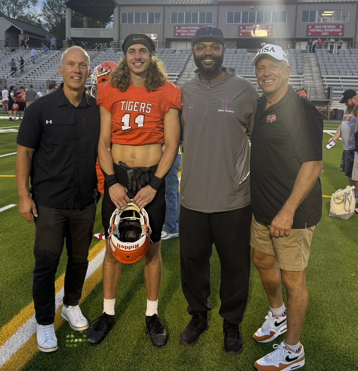 Coach Wolfe tweet media