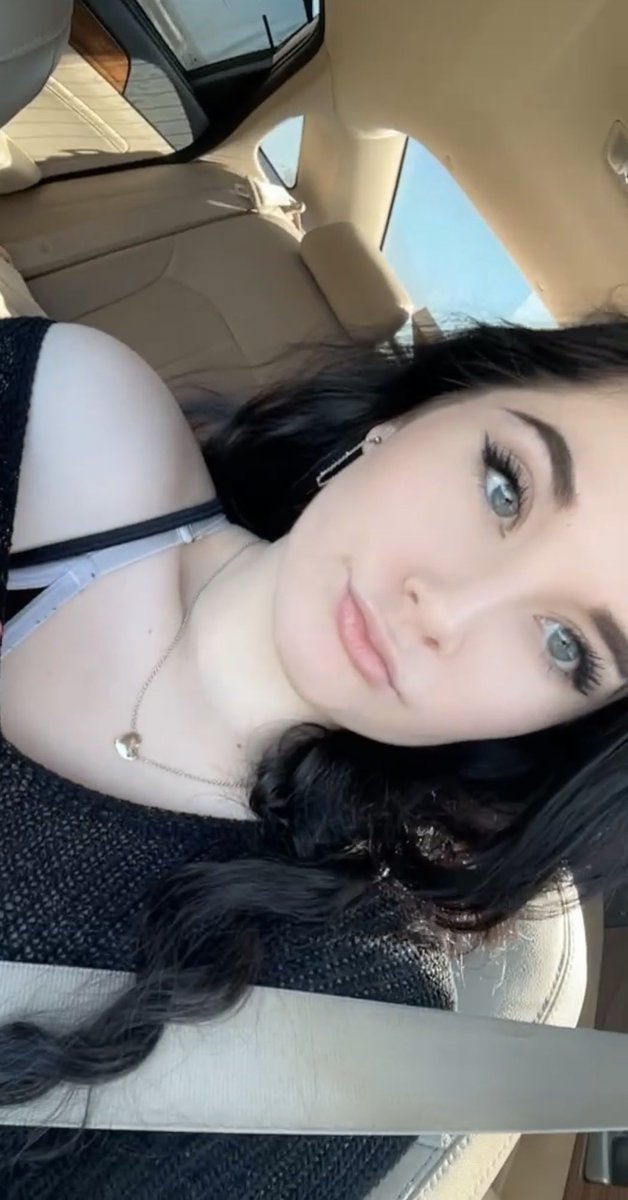 Goddessnyx tweet media