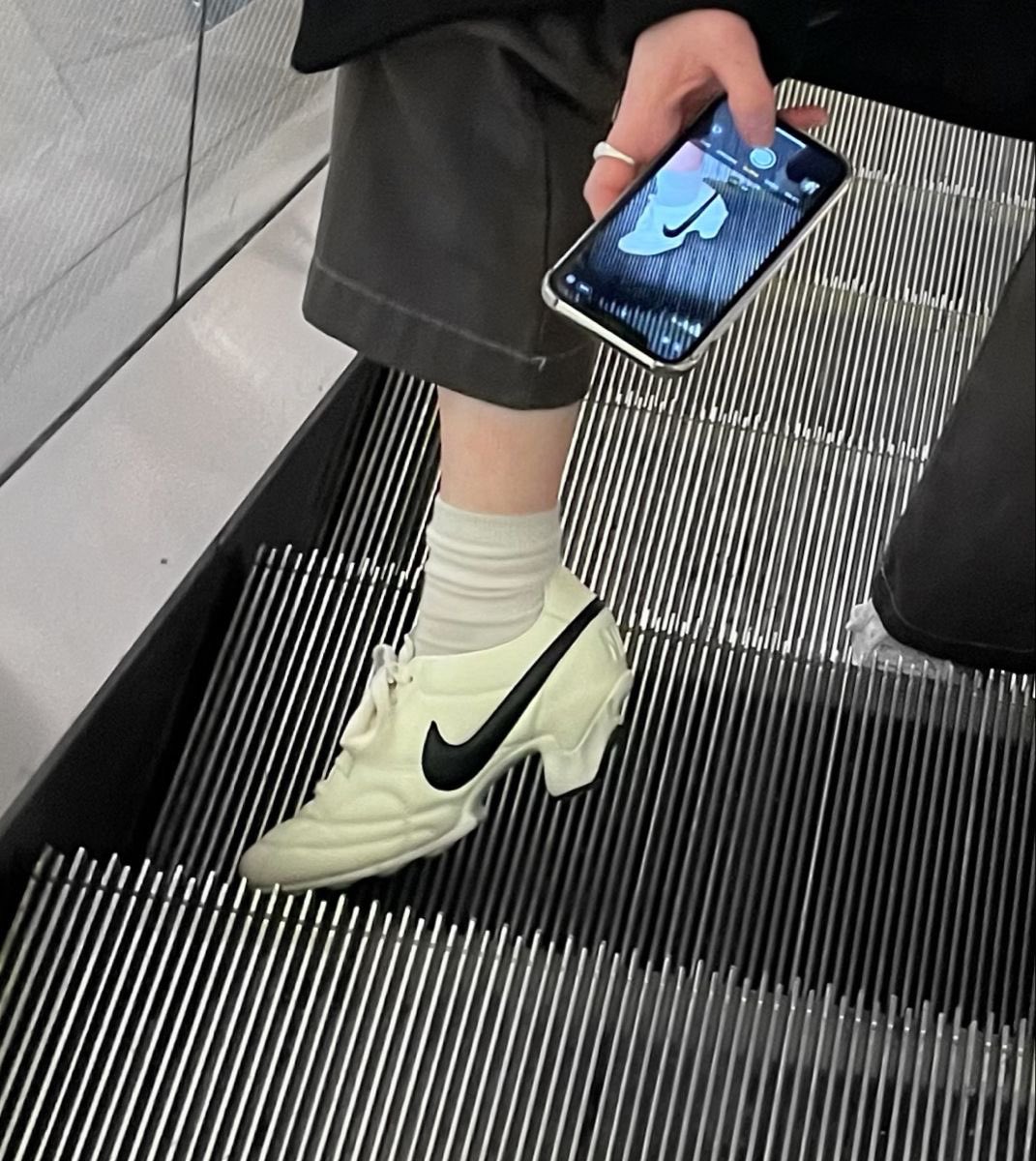 so obsessed with these nike x comme des garçons collab you don't understand i'd do anything to own a pair of them