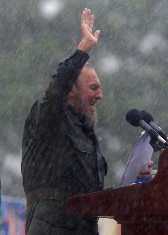 Ninguno como él 💚

#100AñosConFidel