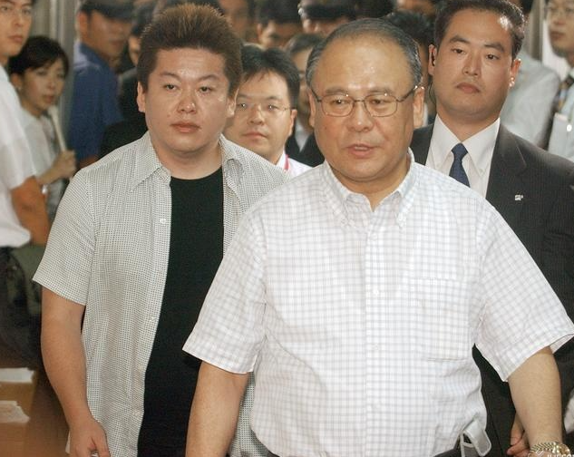 誉田哲也 tweet media