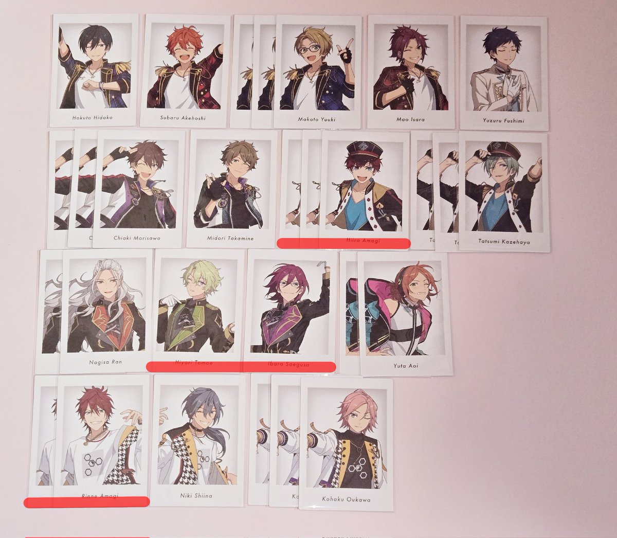 avaoO0's tweet photo. 【交換】あんスタ 10周年 特典 ぱしゃっつ スタライ

譲)画像参照
求)舞珠＞忍／チトセ,創,藍良  (友人分)

本日14時頃までなんば手渡し
15時半頃〜夜インテックス大阪手渡し

🟥は舞珠,チトセ含む交換優先
🟦は舞珠,チトセとの交換
舞珠,チトセ含む場合複数提供可能です

お気軽にお声掛け下さい🌸 https://t.co/xHxwBseIy5