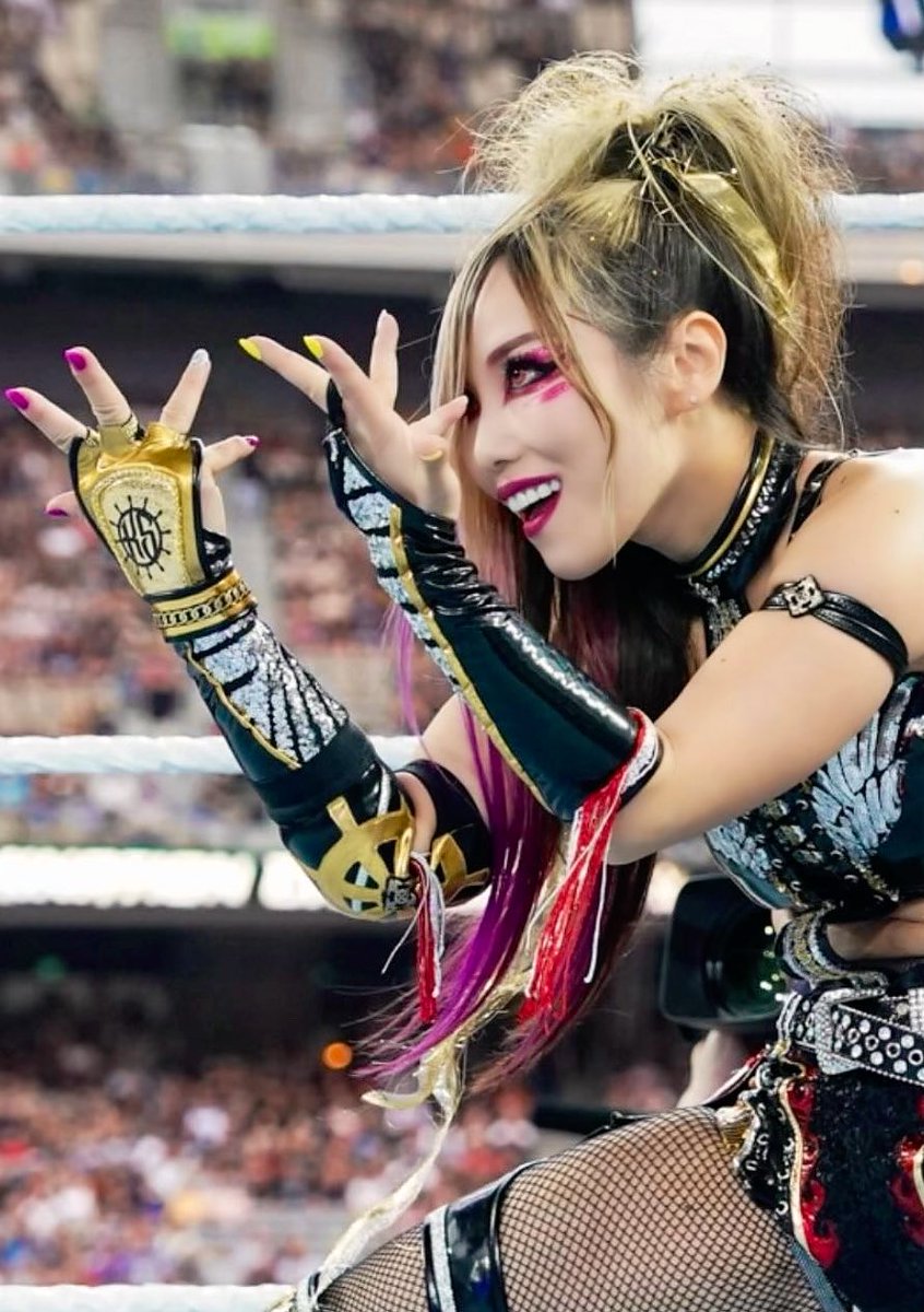 Erik V. Veras #AsukaSZN tweet media