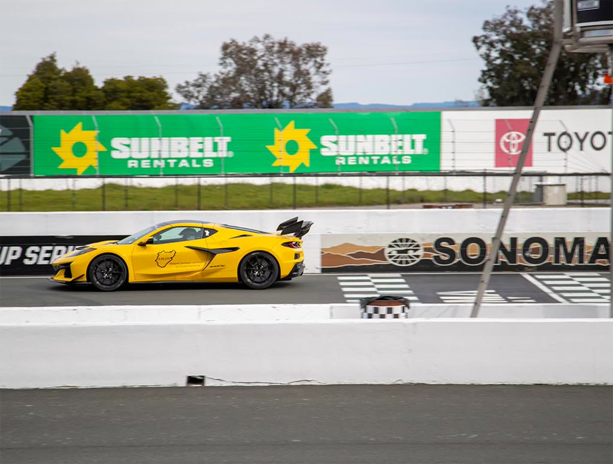 CorvetteBlogger's tweet image. [VIDEO] 2026 Corvette ZR1X Sets Two New Track Records at Sonoma, NCM Motorsports Park corvetteblogger.com/2026/04/24/vid… #Corvette #ZR1X