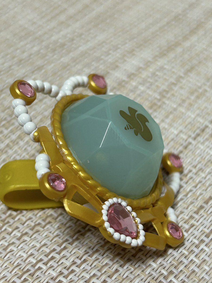 しらす tweet media