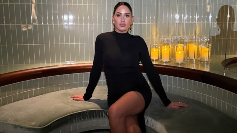 Sahra Işık:
"Yorgunluktan kendimden geçtim. Bitiklerdeyim... Uykusuzluk, yorgunluk kombo yapmış durumda. Her şeye koşturmak delirmelik bak." diyen Sahra Işık, anneliğin ve taşınma sürecinin zorluklarını dile getirdi.#Magazin