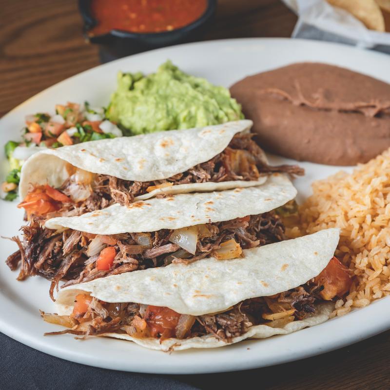 Lopez Restaurant tweet media