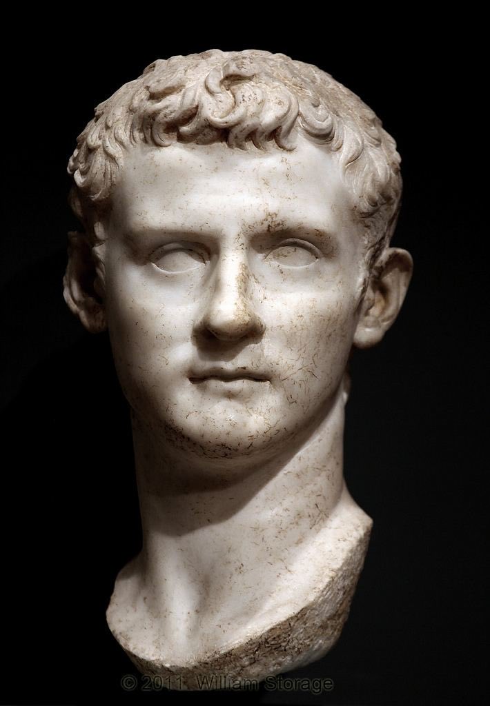 ᚦᚢᚱᛋᛏᛅᛁ 🇫🇷🇸🇪 tweet media