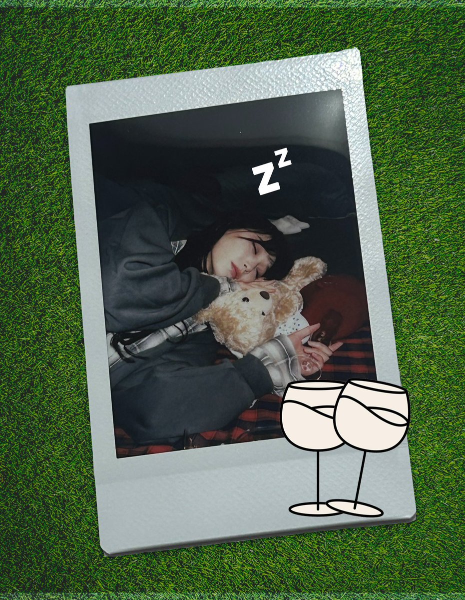 #하나둘_하나둘_이건_B103_폴라입니다 #폴라는_중요하니까_네가_누군지_말해주니까 #필요해_중요해_뽑아야만해 #GO_INTO_THE_POLA

저기요 바닥에서 주무시면 안돼요
일오나,..