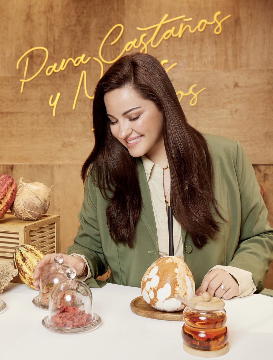 Maniacos Pela Maite Perroni tweet media